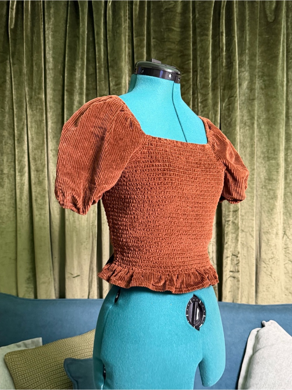 American Eagle Outfitters corduroy Puff Sleeve Crop Top